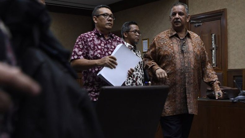 Mantan Dirut PLN Sofyan Basir Divonis Bebas