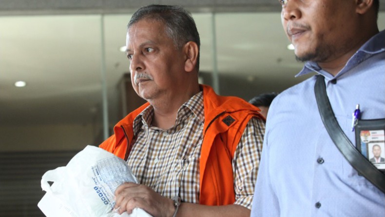 Dirut Nonaktif PT PLN Sofyan Basir Jalani Sidang Perdana di Pengadilan Tipikor