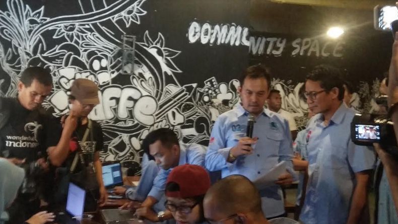 Sandi Semangati Relawan Input Data Formulir C1 di Tangerang Selatan