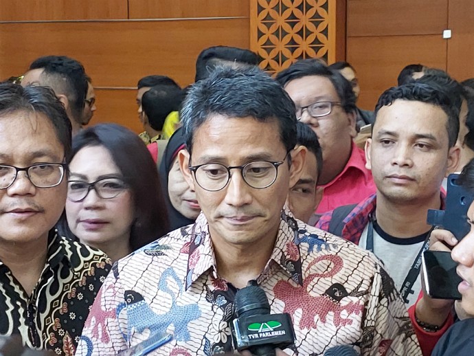 Wakil Jaksa Agung Meninggal Kecelakaan di Tol Jagorawi, Sandiaga Uno Syok