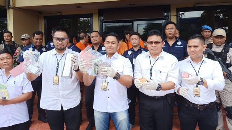 Selidiki Perizinan Judi Batu Goncang, Polisi Akan Panggil Manajemen Mal Season City
