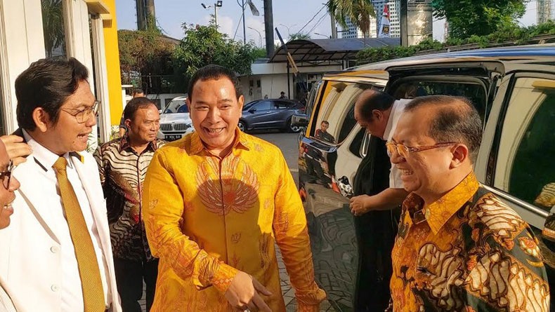 Tommy Soeharto Tiba di DPP PKS, Sohibul Iman: Sekarang Enggak Ada Pelukan