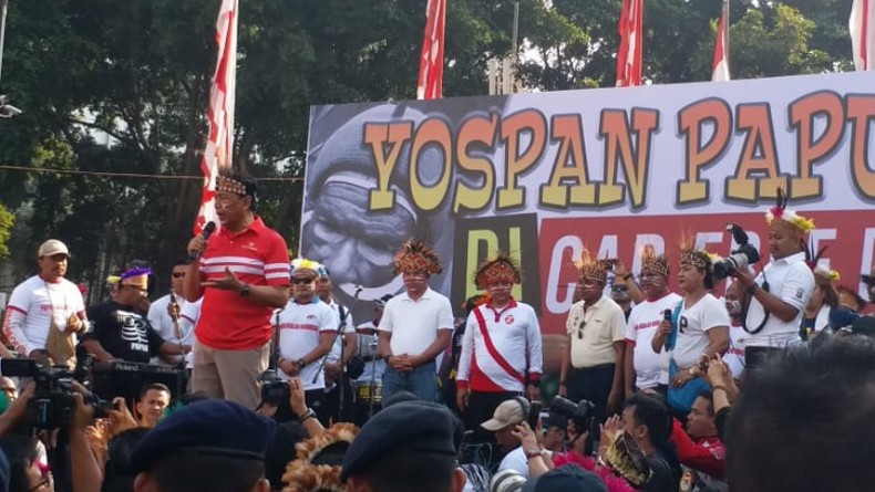 Hadiri Yospan Papua CFD, Wiranto Sampaikan Papua Kondusif