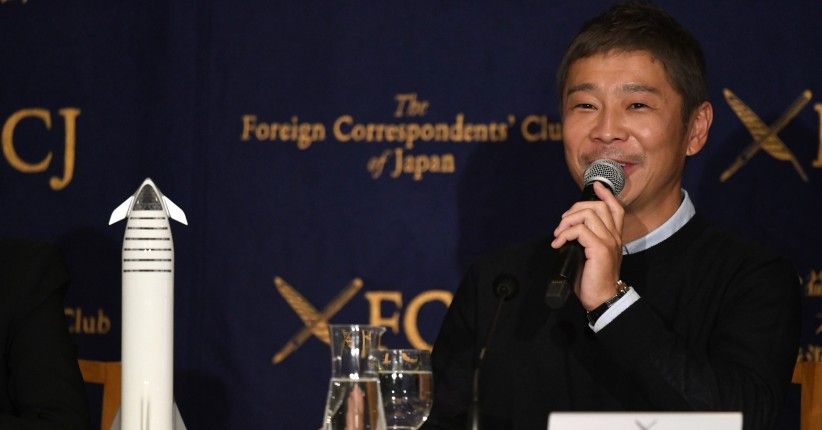 Wow, Miliarder Jepang Tebar Rp13 Miliar untuk 100 Pengikut Twitter-nya