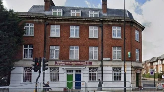 Coretan Slogan Anti-Islam Anti-Yahudi Terpampang Dekat Masjid dan Sinagog di Inggris