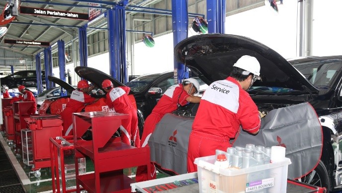 Mitsubishi Siapkan Layanan Emergency 24 Jam untuk Konsumen Korban Banjir