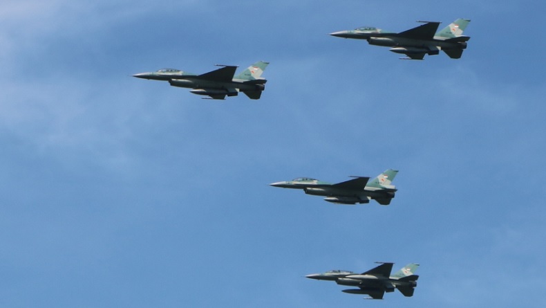  Meriahkan HUT ke-76 RI, TNI AU Kerahkan 8 Pesawat Tempur dan 6 Helikopter