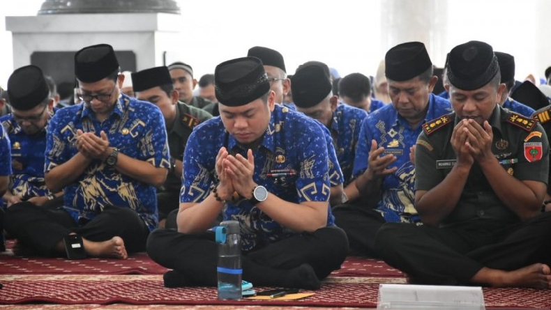 Hadapi Angin Monsun Asia di Sulsel, Warga Gowa Gelar Doa Bersama