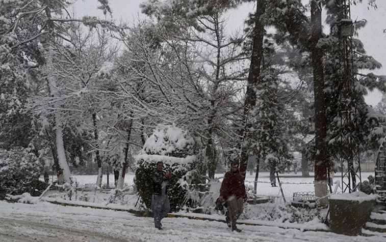 Cuaca Esktrem Landa Pakistan dan Afghanistan, Lebih dari 80 Orang Tewas