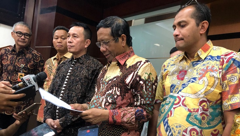 Mahfud MD Umumkan 9 Anggota Pansel Kompolnas, Suparman Marzuki Jadi Ketua