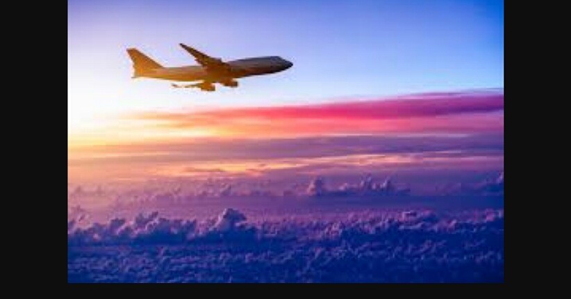 6 Tips Aman Membeli Tiket Pesawat Online, Salah Satunya Jangan Tergiur Diskon Besar