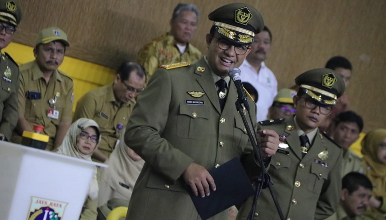 Anies Baswedan Pimpin Upacara Bulan K3, Ingatkan Keselamatan dan Kesehatan Kerja