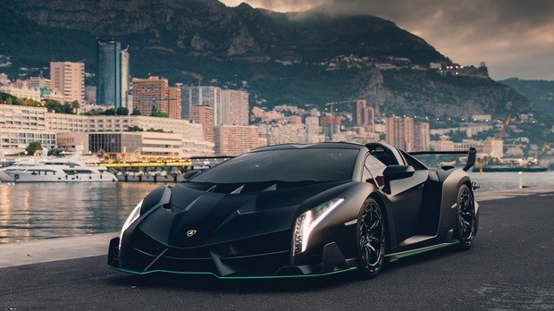 Lamborghini Veneno Roadster Milik Keluarga Kerajaan Arab Saudi Dilelang Rp82 Miliar