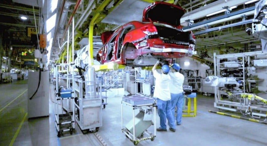 China Prediksi Penjualan Mobil Tahun Ini Kembali Turun