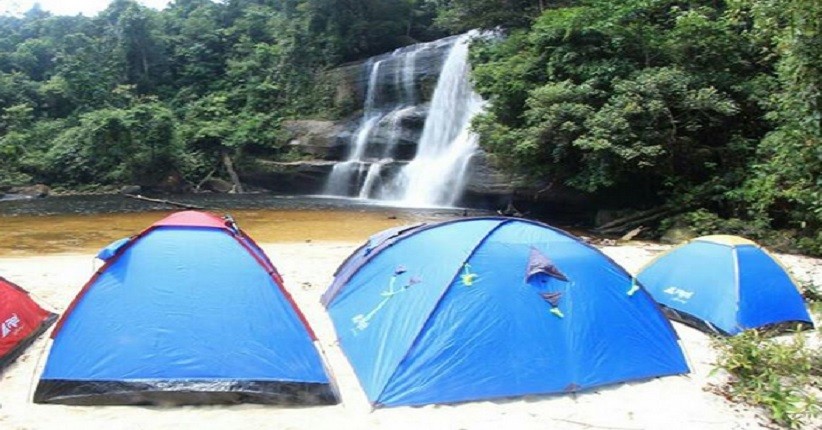 Air Terjun Riam Dait Tersembunyi di Pontianak, Terlihat Indah Miliki 7 Tingkat