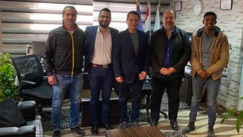 Klub Mesir Rekrut Pemain Berusia 75 Tahun, Tertua di Dunia