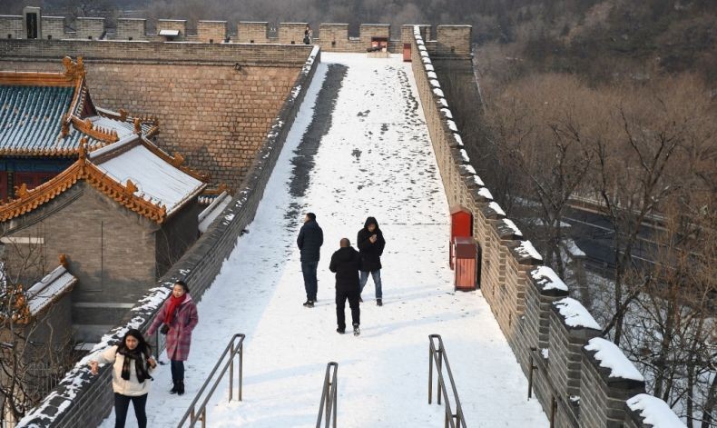 Virus Korona Paksa China Tutup Tembok Besar, Kota Terlarang dan Disneyland