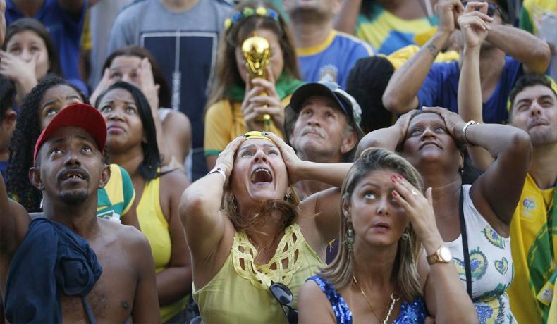 Fans Bola Fanatik Berisiko Kena Serangan Jantung, Ini Penjelasannya