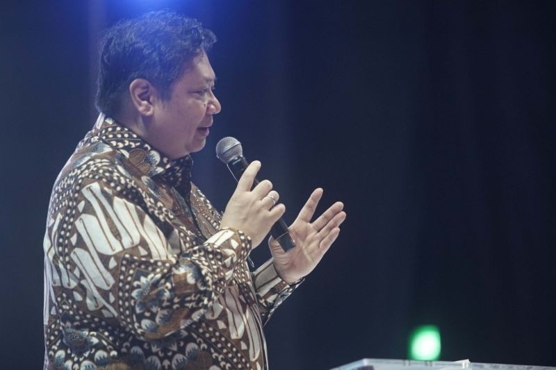 Airlangga Hartarto Tugaskan Emiten dan BEI Tarik Dana Asing