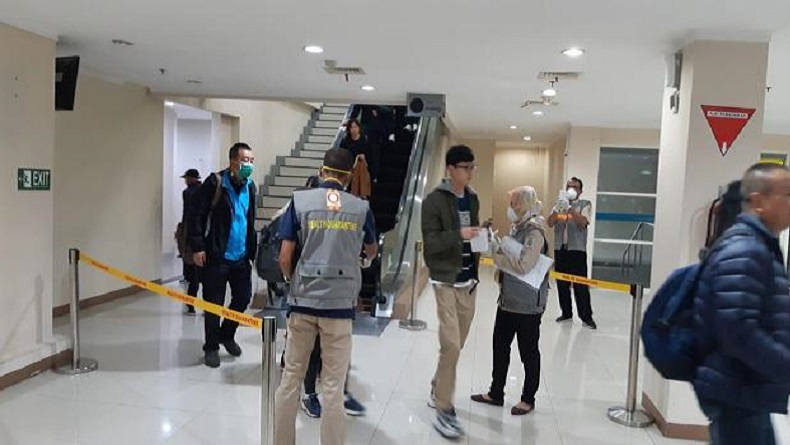 Negatif Virus Korona, Bandara Adi Soemarmo Pulangkan 173 Turis Asal China