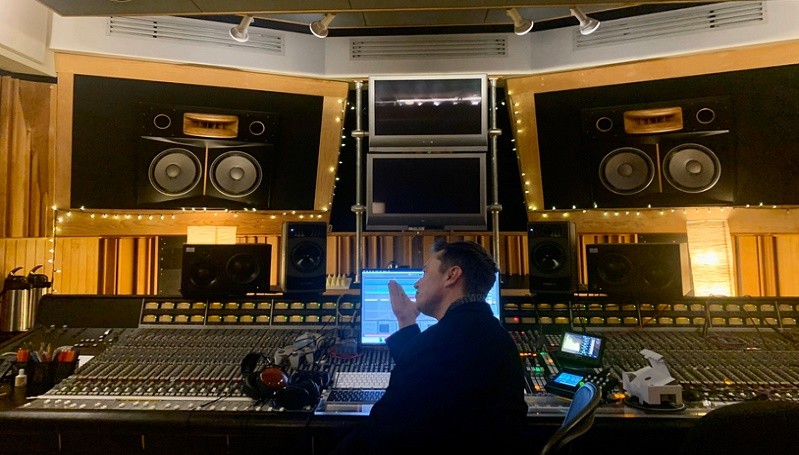 Elon Musk Rilis Musik EDM di SoundCloud dan Spotify