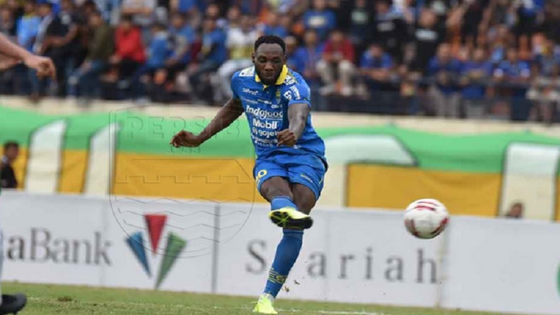 Persib Bandung Kalahkan Melaka United, Geoffrey Castillion Cetak 2 Gol