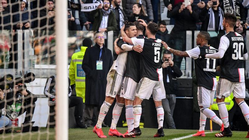 Cristiano Ronaldo Cetak 2 Gol, Juventus Kalahkan Fiorentina 3-0