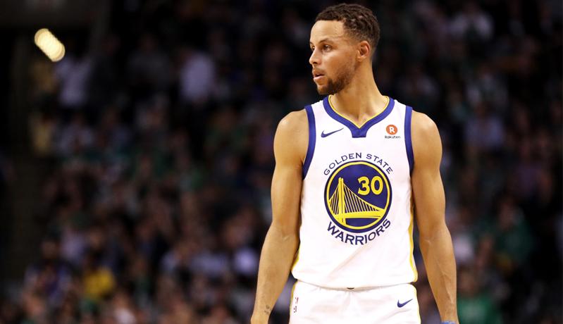 Stephen Curry Mulai Pulih dari Cedera Patah Tangan