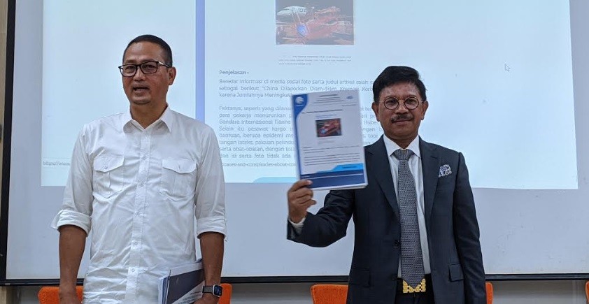 Soal Virus Korona, Menkominfo Johnny: Jangan Kaitkan dengan Hal Lain