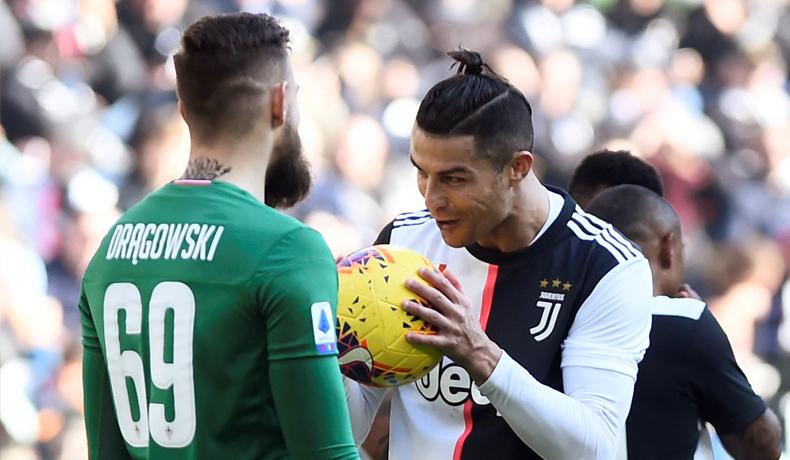 Sempat Sesumbar, Kiper Fiorentina Dipermalukan Tendangan Penalti Cristiano Ronaldo