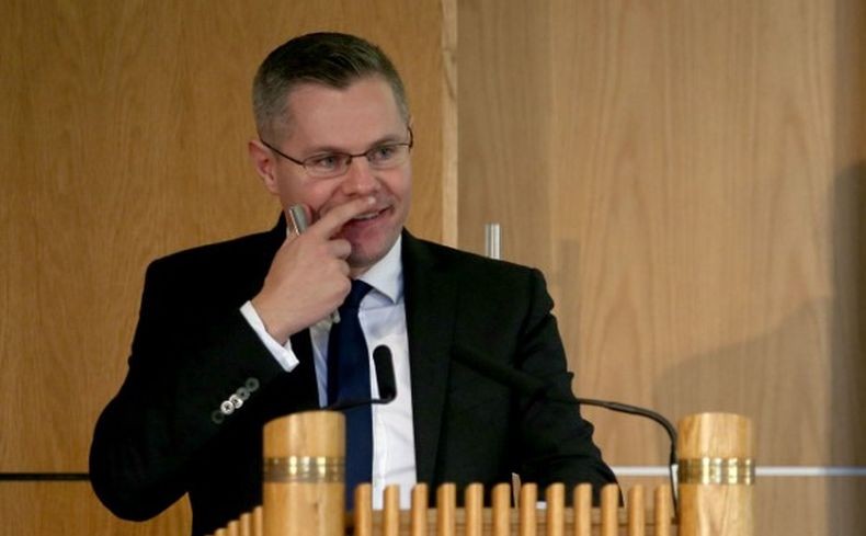 Menteri Keuangan Skotlandia Mundur Terkait Hubungan Sesama Jenis dengan Remaja 16 Tahun