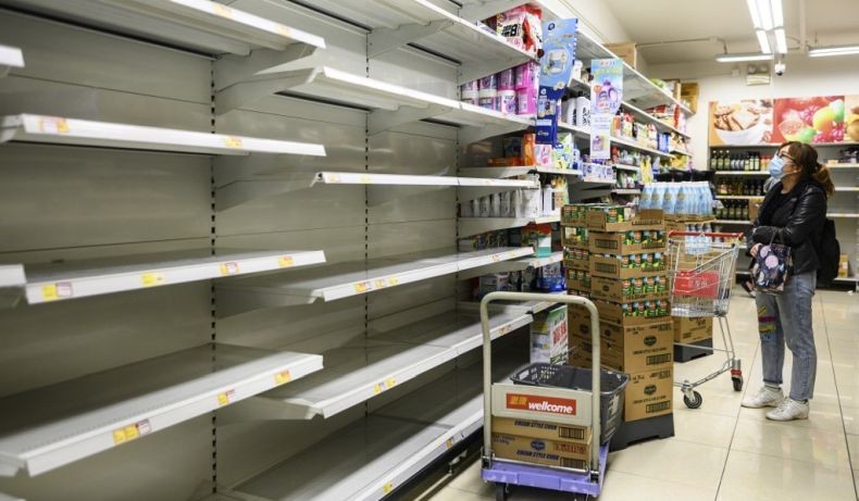 Termakan Isu Dampak Virus Korona, Warga Hong Kong Borong Tisu Toilet dan Beras