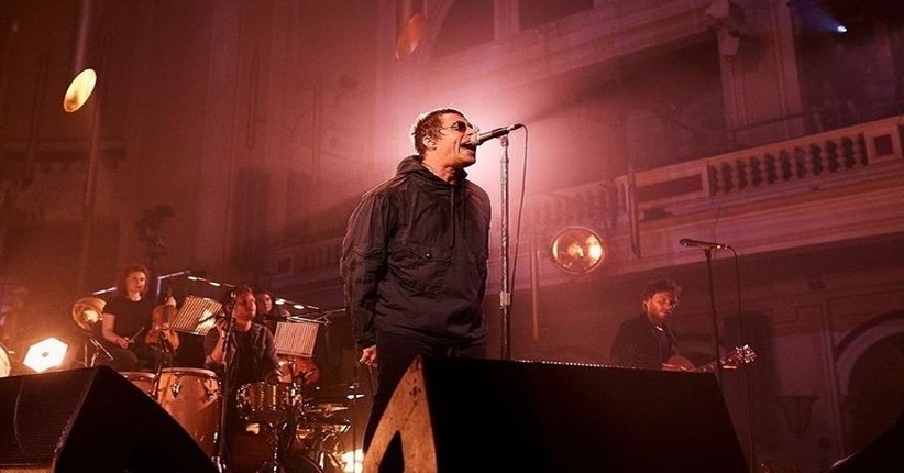 Liam Gallagher Alami Gangguan Suara saat Konser di Jerman