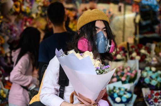 Dari Bisnis Bunga Lesu hingga Pasangan Batal Nikah, Virus Korona Buat Hari Valentine Kelabu