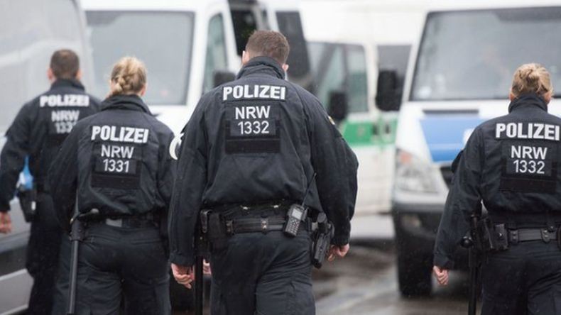 Polisi Jerman Tangkap 12 Orang yang Berencana Menyerang Kelompok Muslim
