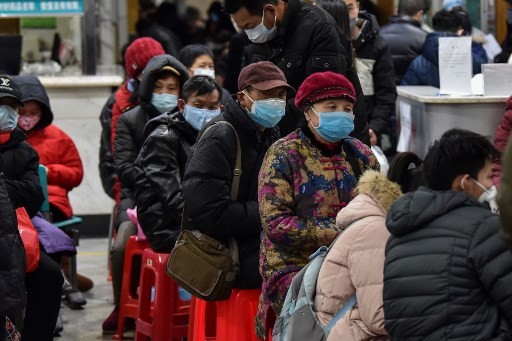 Warga Terinfeksi Virus Korona di China Tembus 70.000, Kini 1.765 Meninggal Dunia