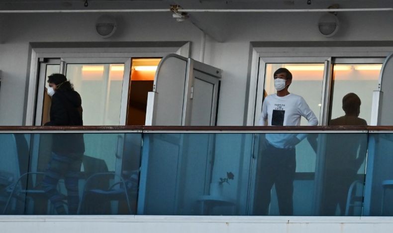 Melonjak, Penumpang dan Kru Kapal Diamond Princess Terinfeksi Virus Korona Jadi 542 Orang