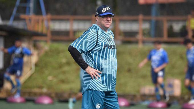 6 Pelatih Klub yang Gugur di Liga 1 2022 / 2023, Korban Kerasnya Kompetisi