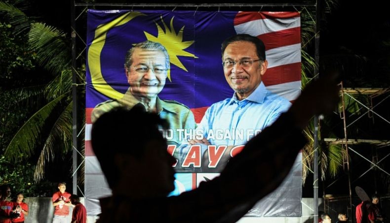 Pengunduran Diri Mahathir Disebut Skenario untuk Gagalkan Kepemimpinan Anwar Ibrahim