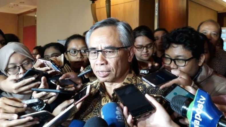 IHSG Jeblok, Ketua DK OJK Wimboh Santoso Minta Investor Tak Panik