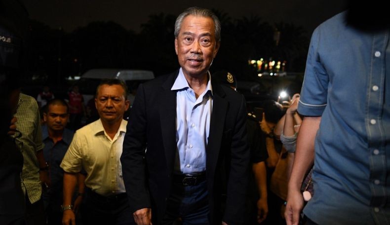 Profil PM Malaysia Muhyiddin Yassin, Ayah Keturunan Bugis Ibu Jawa