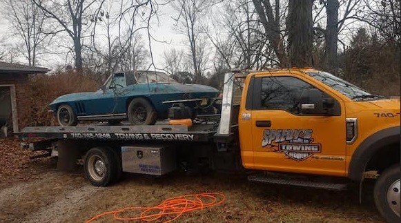 Tersimpan 60 Tahun, Mobil Klasik Langka Chevrolet Ditemukan di Tumpukan Sampah