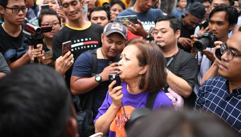 Putri Mahathir Mohamad Dimintai Keterangan Polisi karena Berunjuk Rasa Tanpa Izin