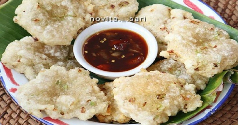 Mencicipi Cireng Bumbu Rujak, Camilan Gurih Terbuat dari Tepung Aci