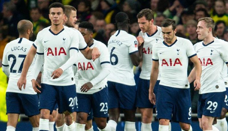 Berlangsung Dramatis, Tottenham Disingkirkan Norwich Lewat Adu Penalti