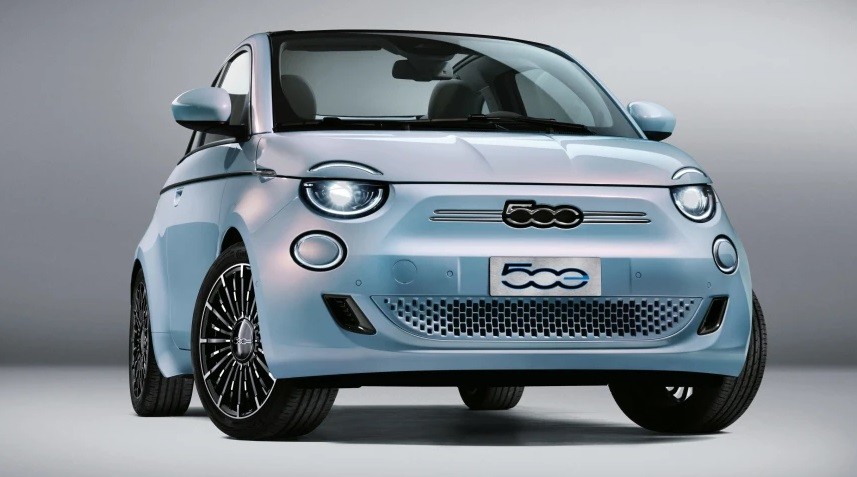 Fiat Nekat Gelar Peluncuran Mobil Listrik Pertama di Tengah Wabah Virus Korona