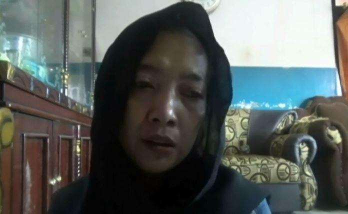 Perempuan Bertato Burung Hantu Tewas di Selokan Lembang, Ibu Kandung Singgung Geng Motor dan Teman Pria