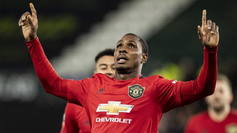 Odion Ighalo Menuai Pujian usai Cetak 2 Gol ke Gawang Derby County