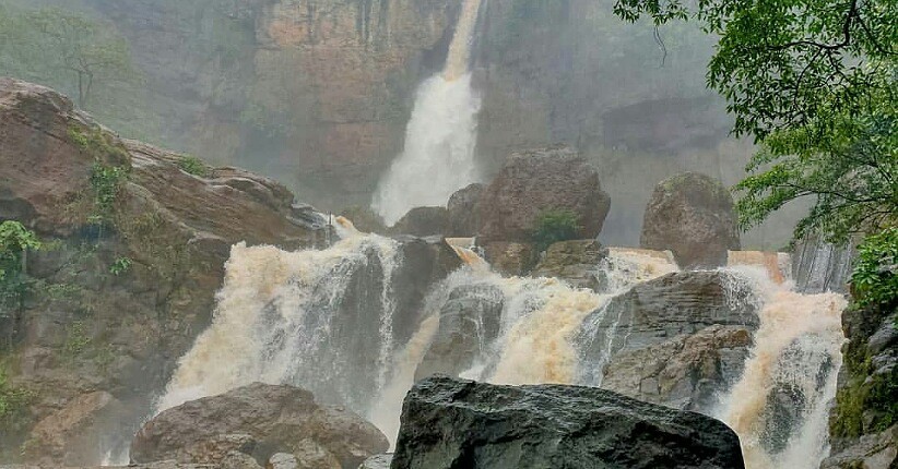 Menjelajahi Jurrasic World ala Sukabumi di Curug Cimarinjung