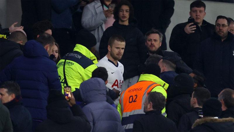 Ribut dengan Suporter, Gelandang Tottenham Eric Dier Disanksi 4 Laga